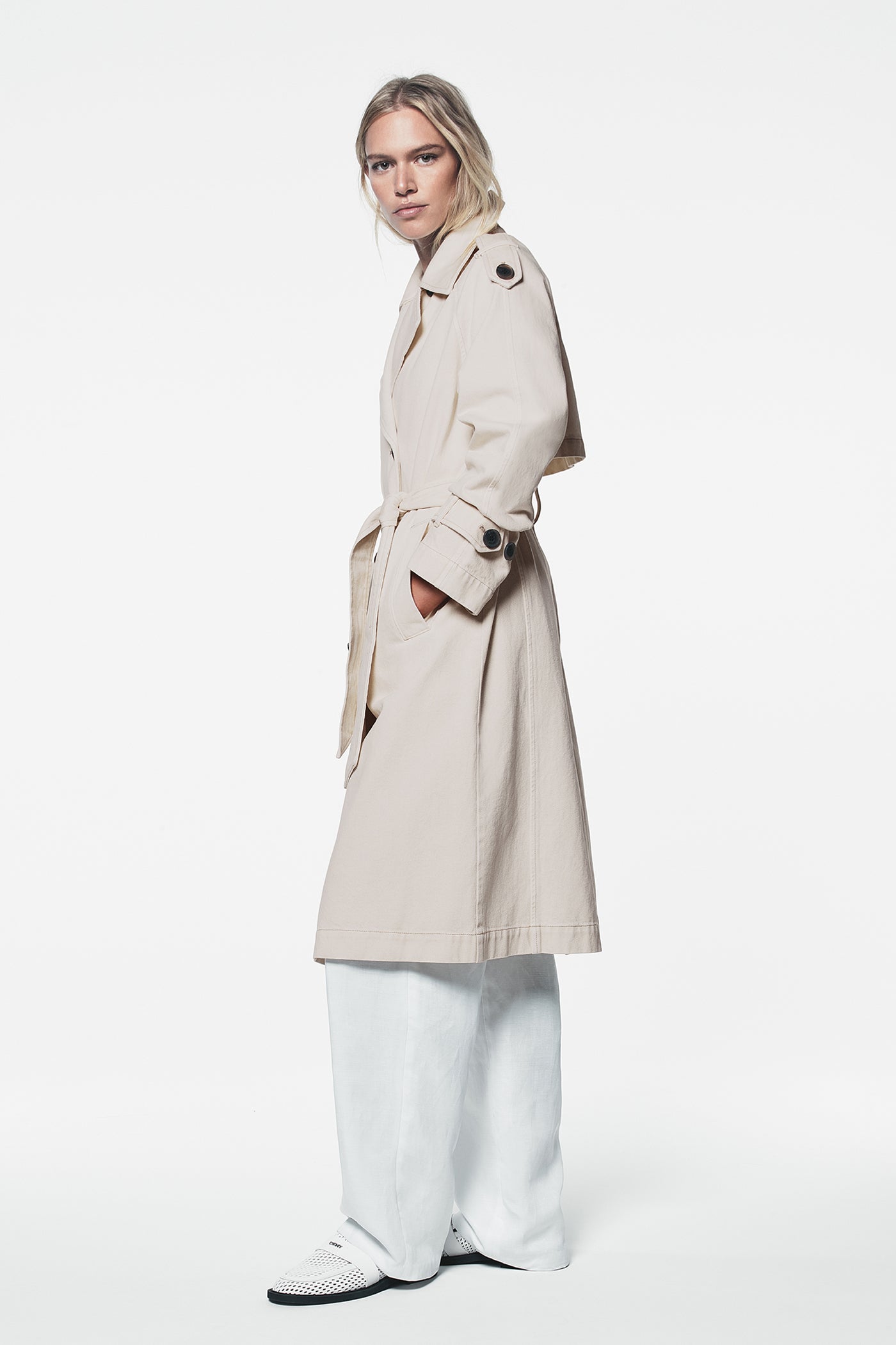 LONG BELTED TRENCH COAT