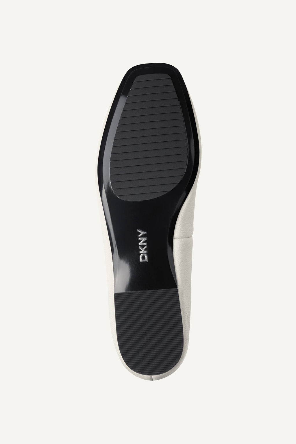 DARIANNE LOGO-EMBOSSED BALLET FLAT