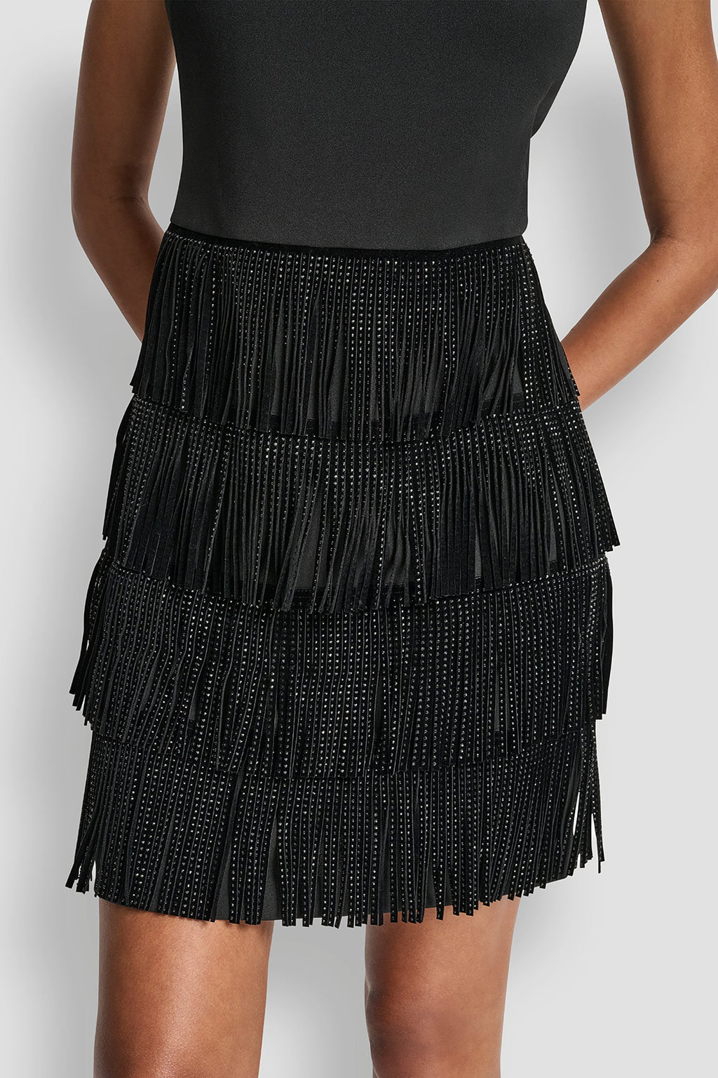 SLEEVELESS SHIFT DRESS WITH TIERED SKIRT