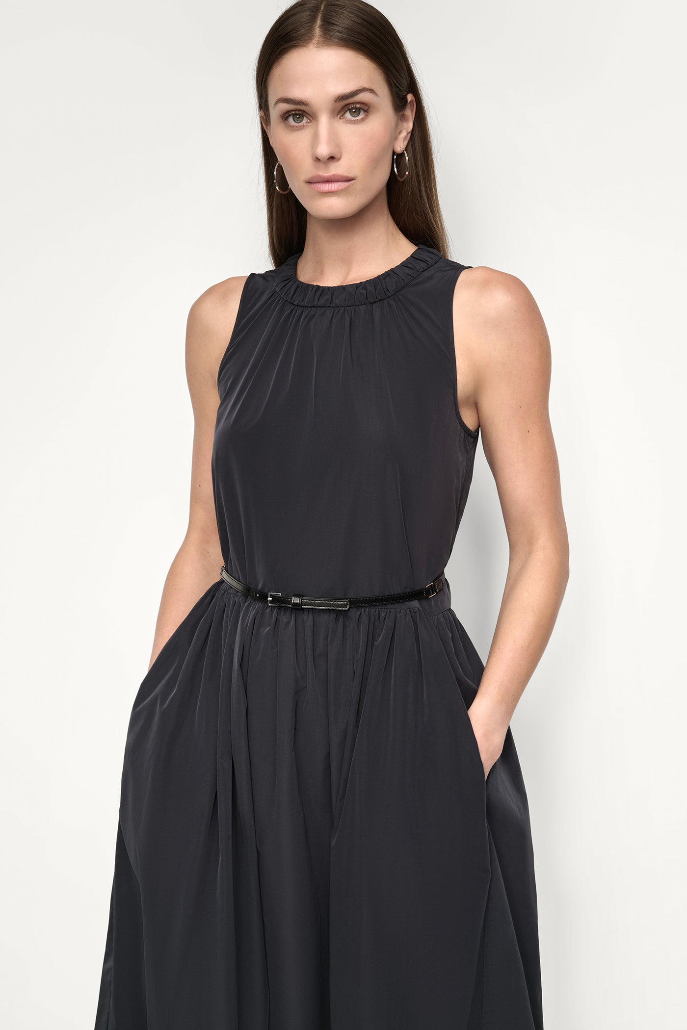 SLEEVELESS GATHERED MIDI A-LINE DRESS