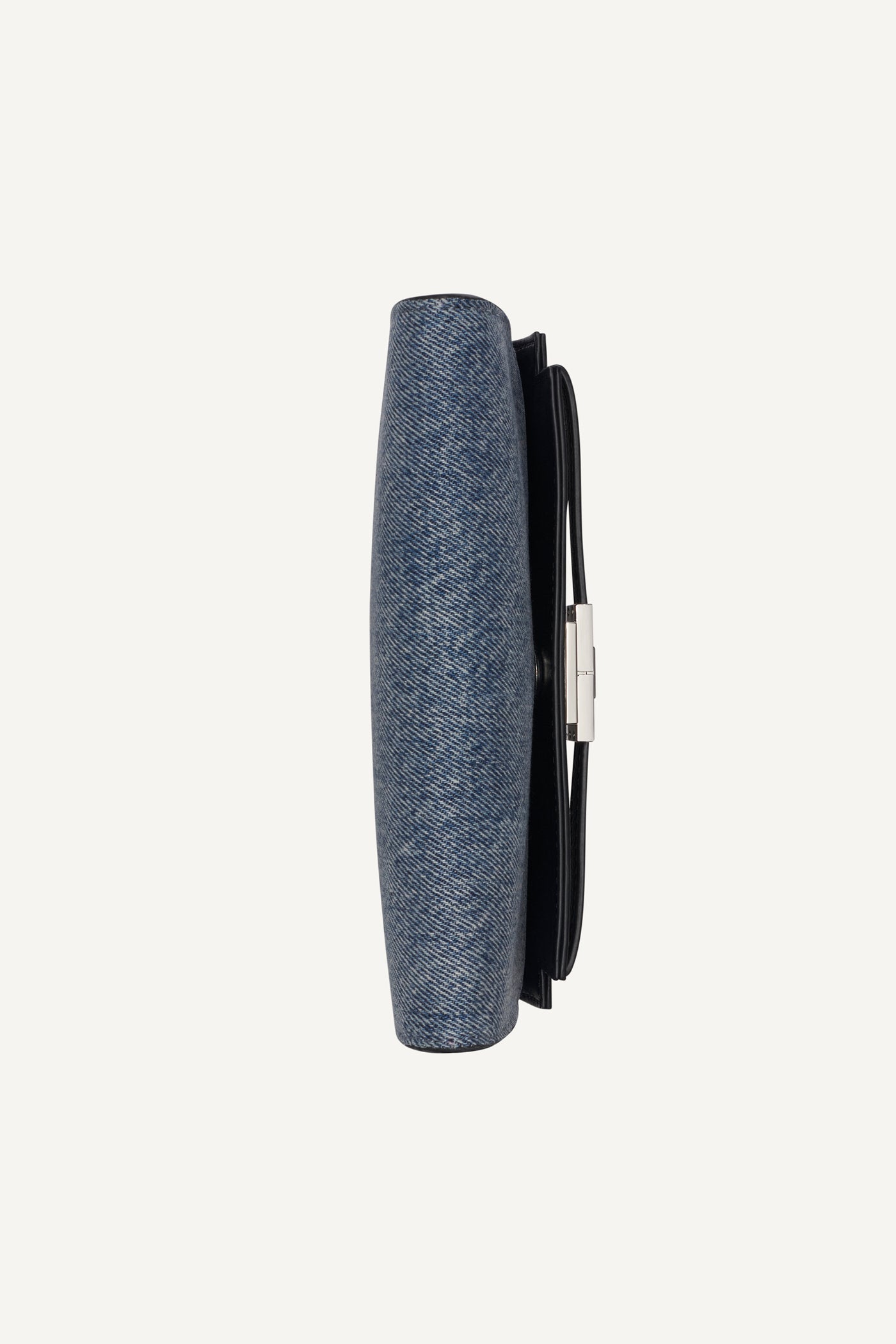 BRYAR CROSSBODY