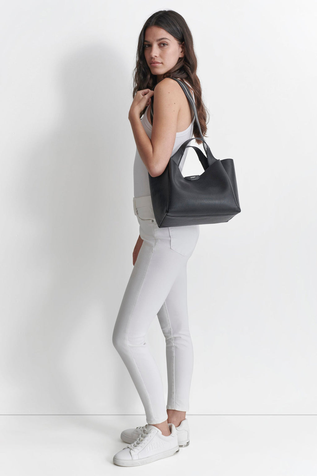 WILLA SATCHEL