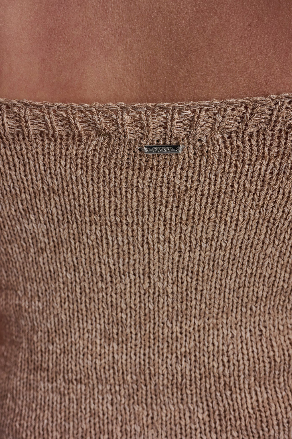 CURVED HEM RIB DETAIL CAMI