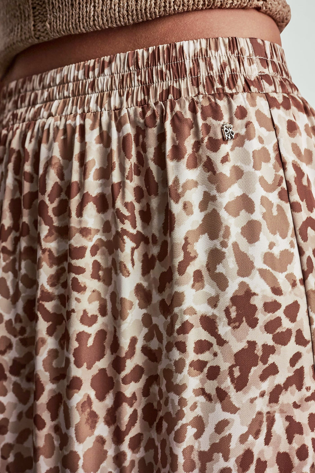 TIERED SATIN PRINTED SKIRT