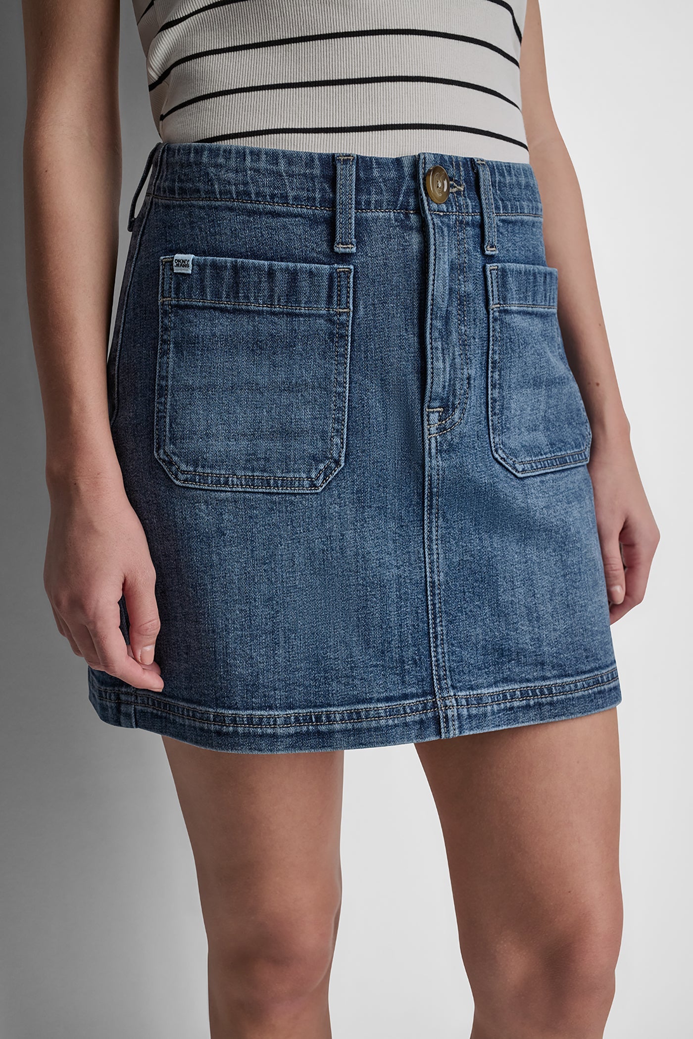 HIGH RISE PATCH POCKET MINI SKIRT 16 INCHES