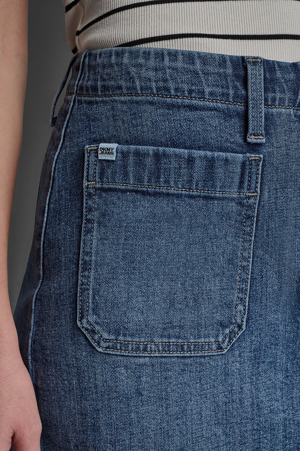 HIGH RISE PATCH POCKET MINI SKIRT 16 INCHES