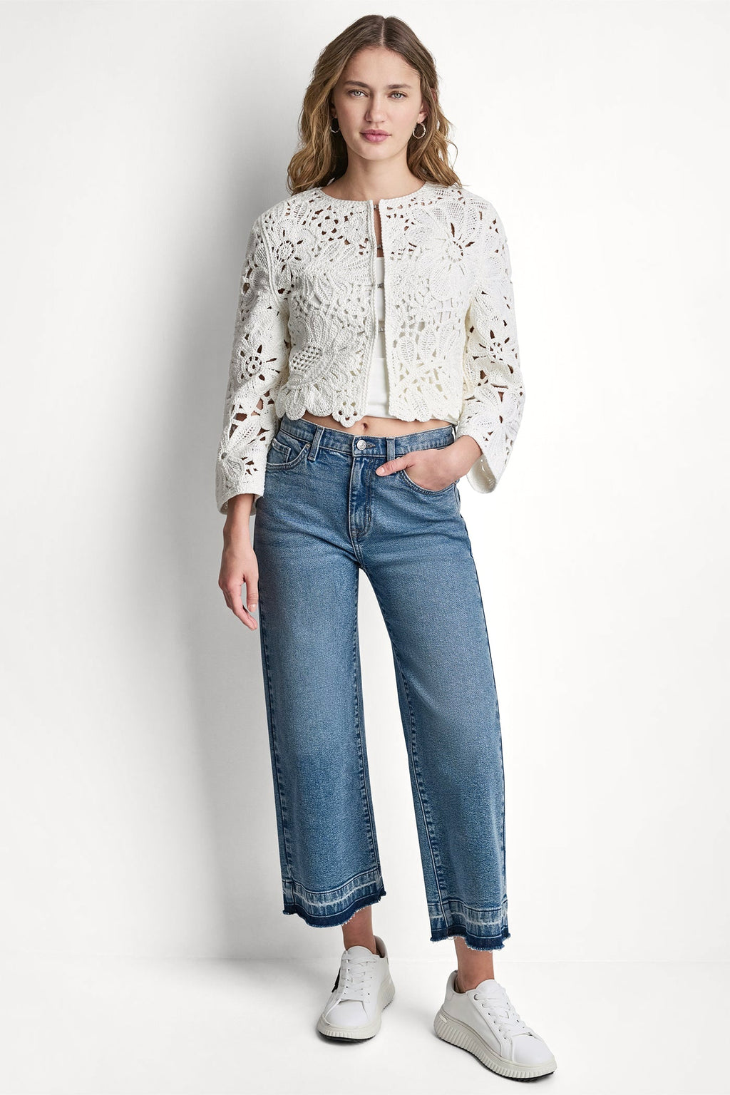 FLORAL CROCHET CARDIGAN WITH SCALLOP HEM