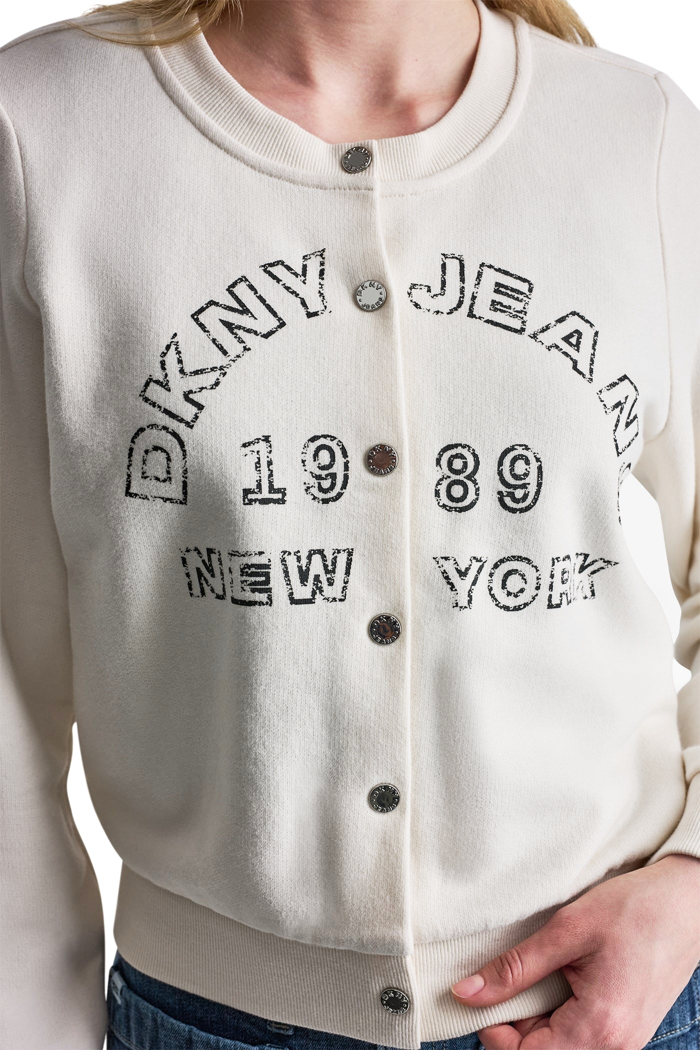 BUTTON FRONT SHRUNKEN LOGO JACKET