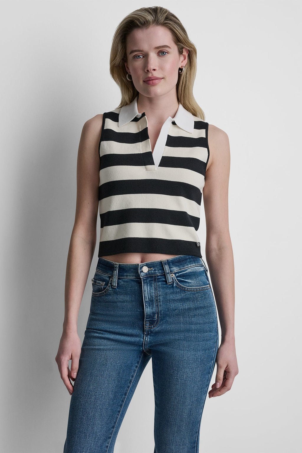 STRIPED SLEVELESS POLO SWEATER