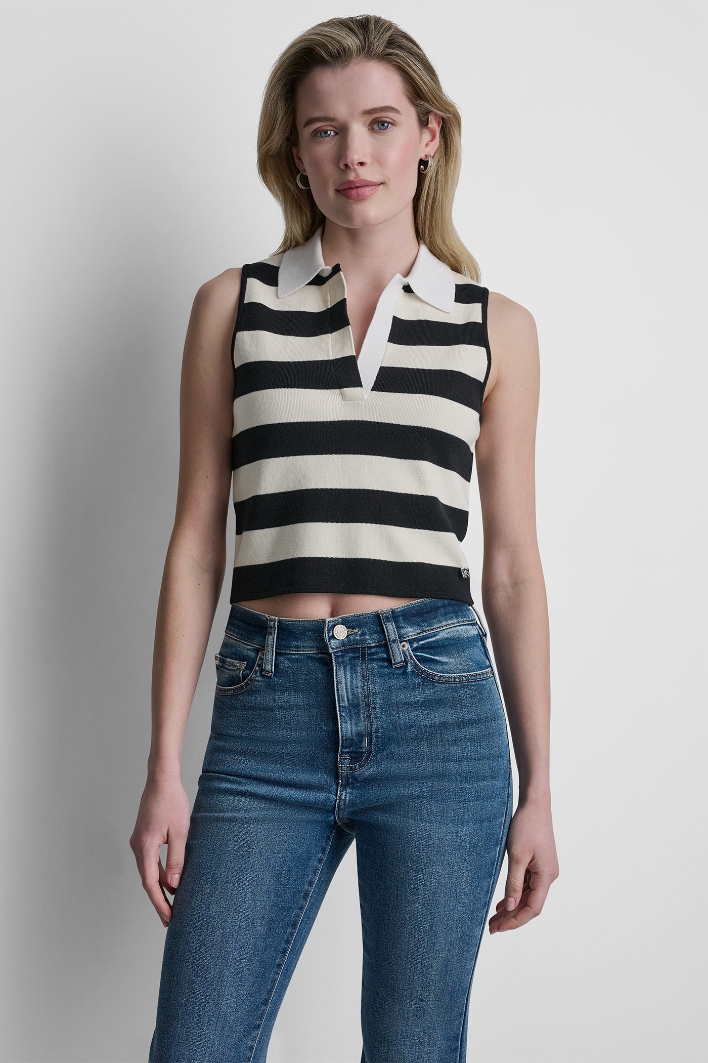 STRIPED SLEVELESS POLO SWEATER