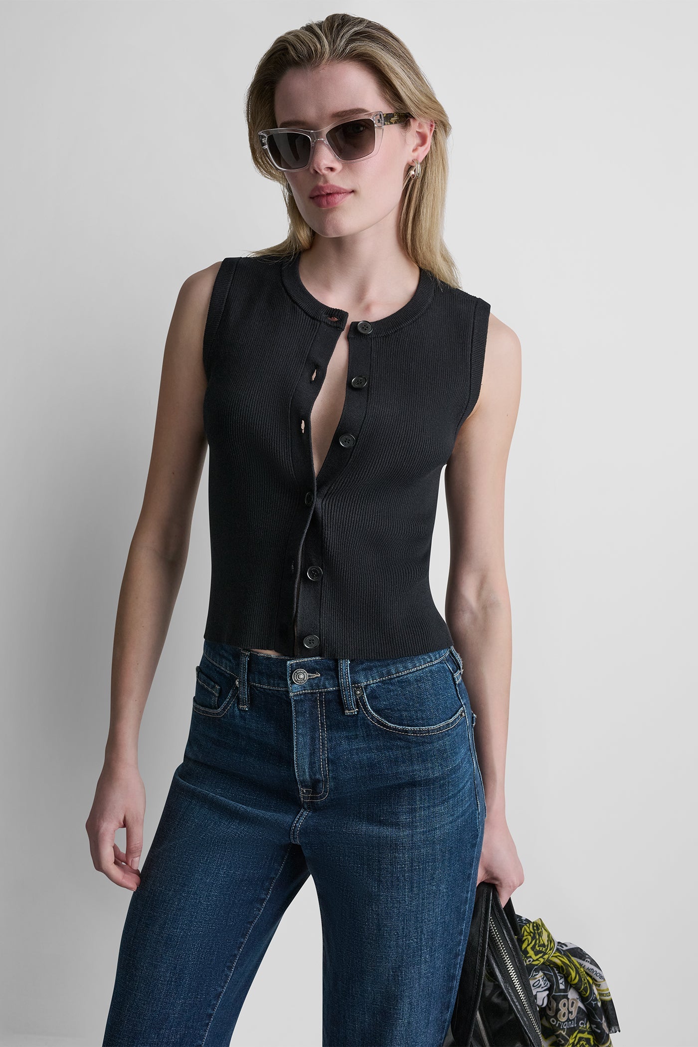 CROPPED SLEEVELESS LOGO TRIM SWEATER