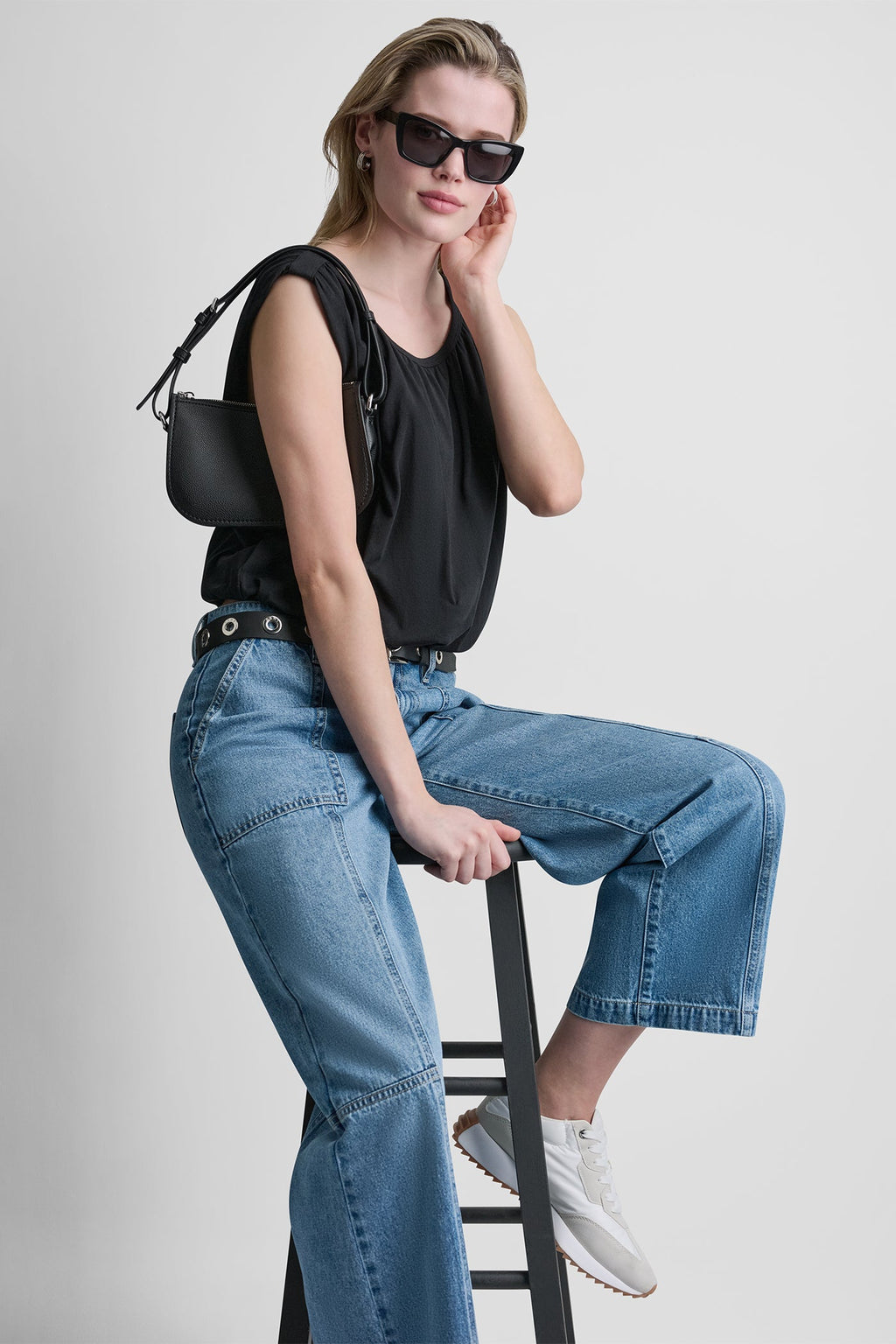 HIGH-RISE WIDE-LEG UTILITY ANKLE JEAN