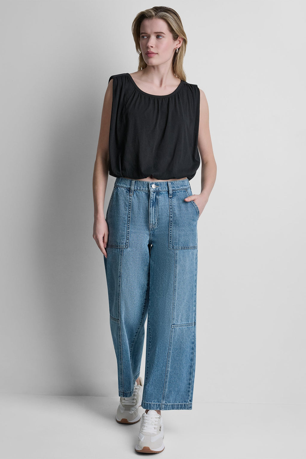 SLEEVELESS RUCHED TOP