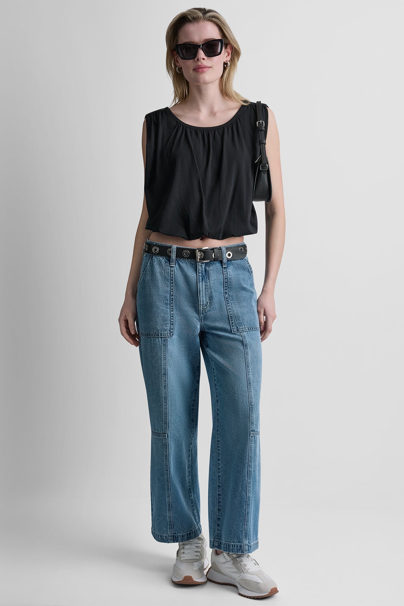 SLEEVELESS RUCHED TOP