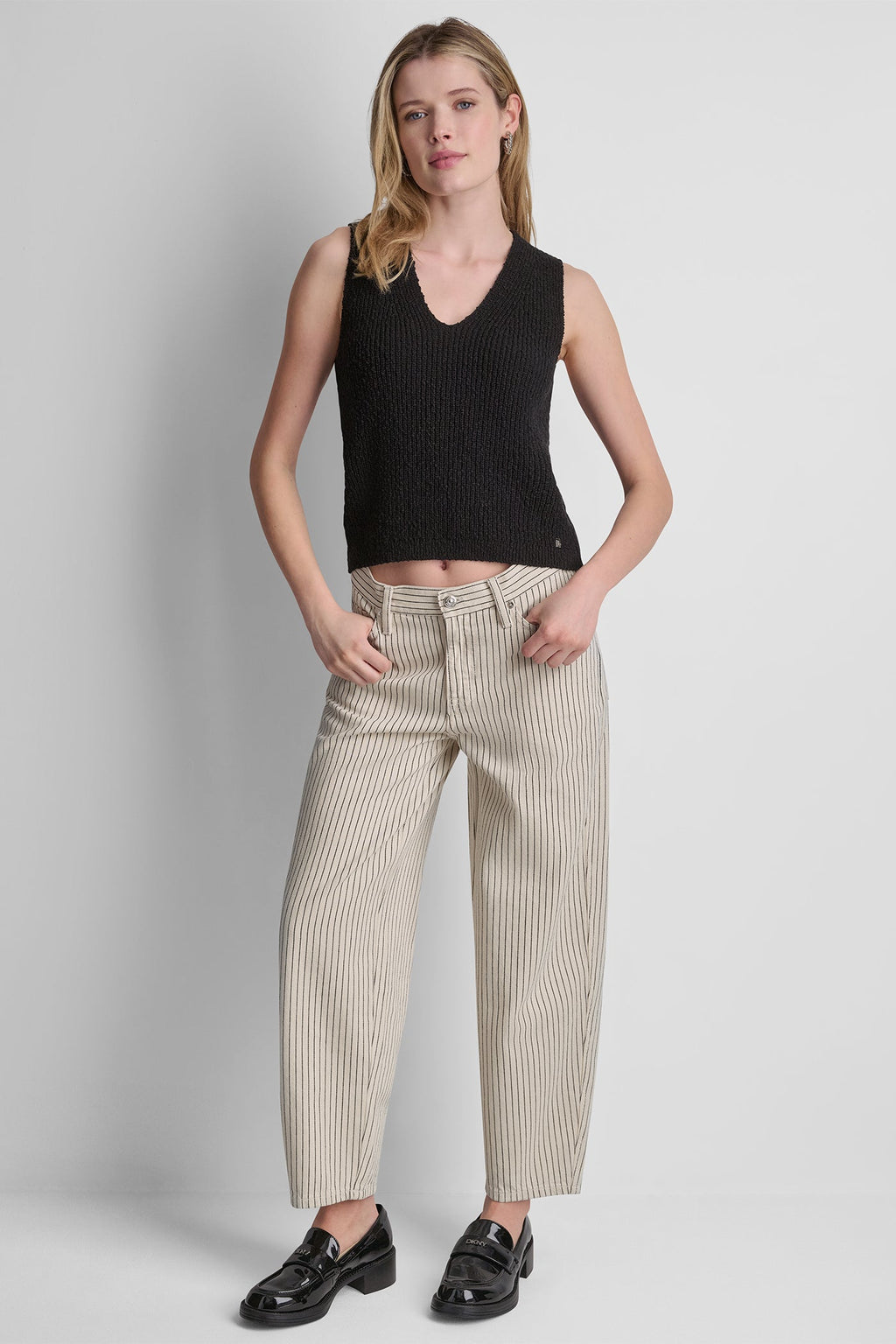 V-NECK SWEATER TANK