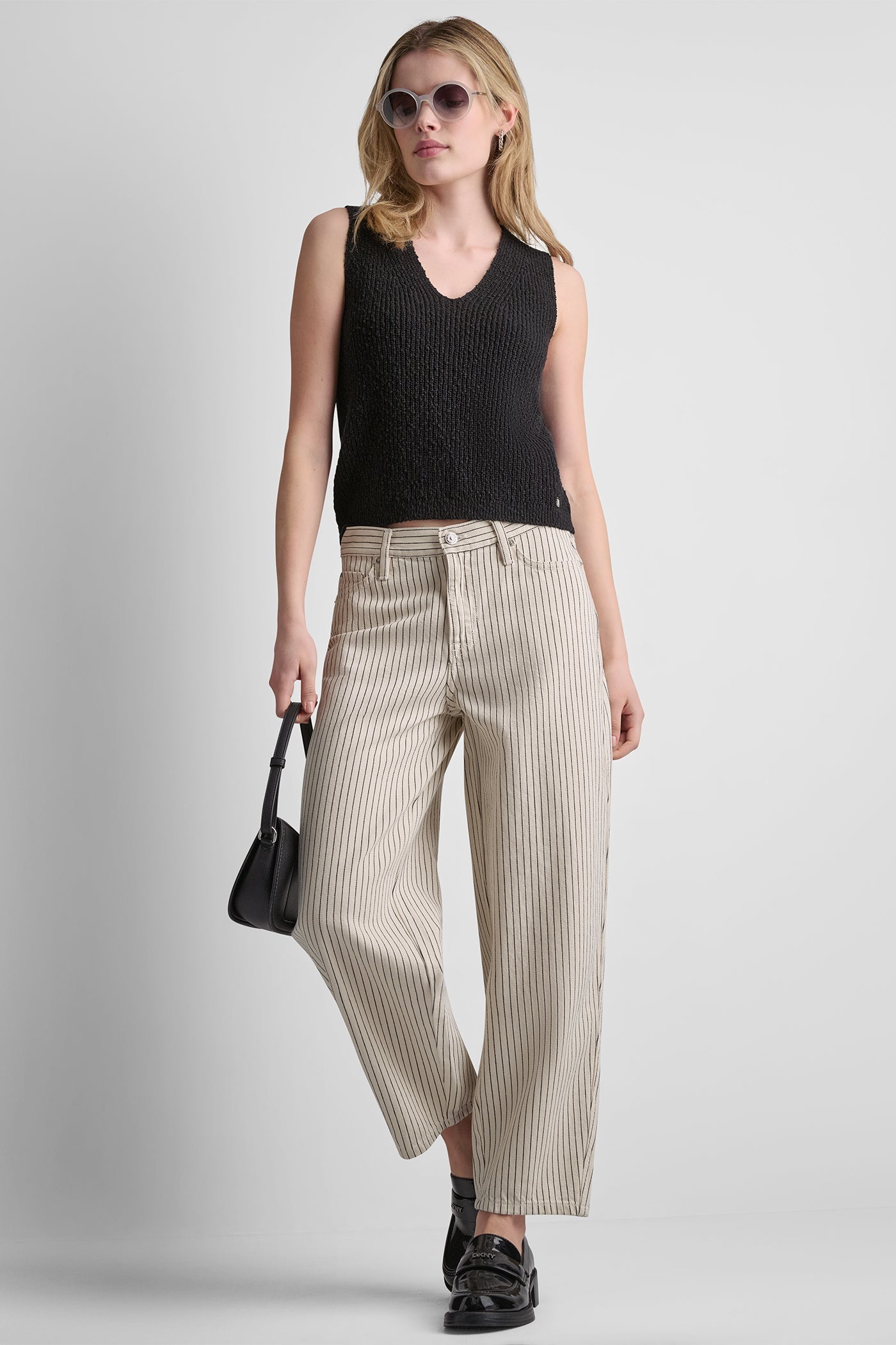 V-NECK SWEATER TANK