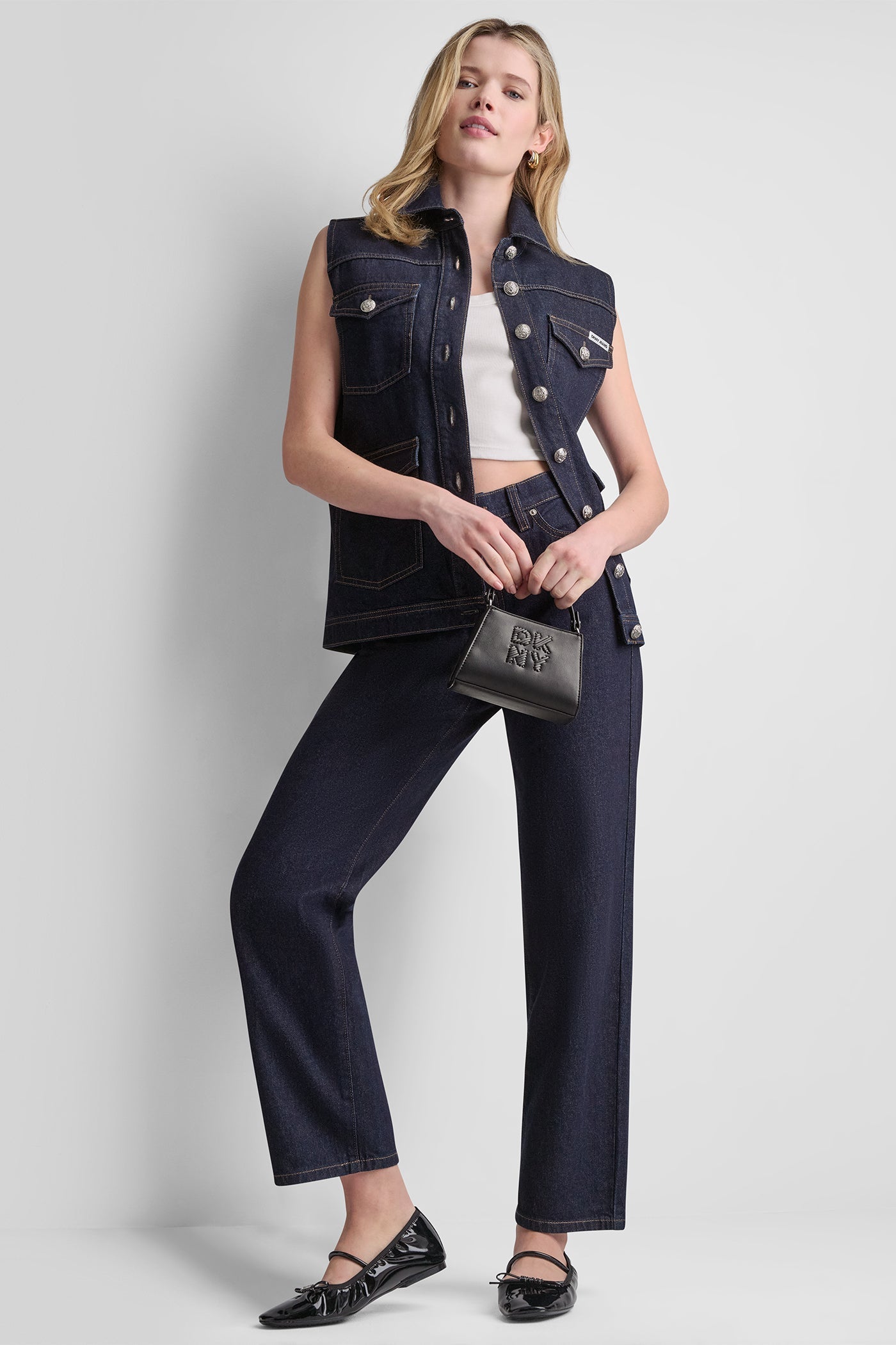 MID-RISE CLASSIC STRAIGHT