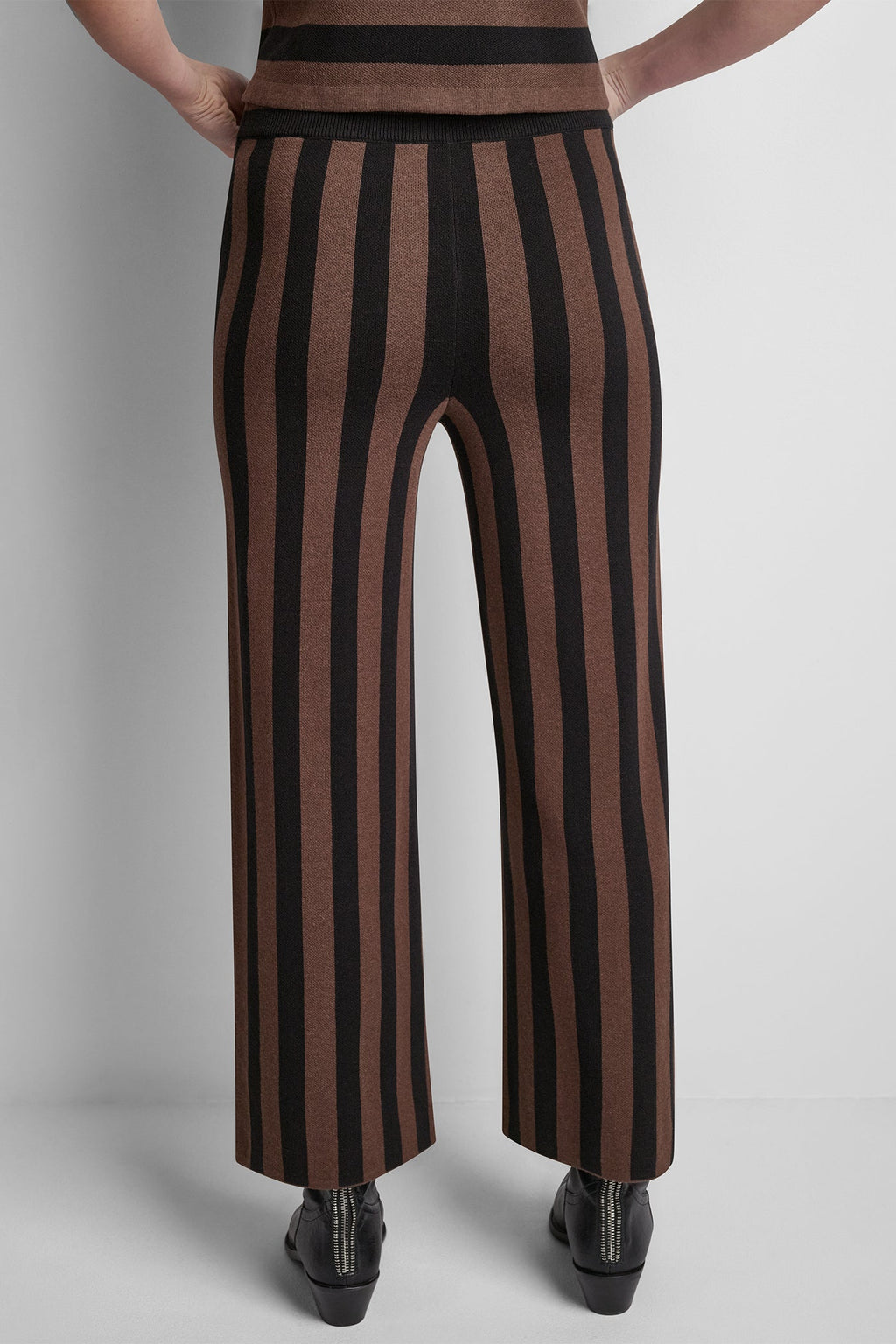 HIGH-RISE STRIPED PULL-ON FLARE PANT
