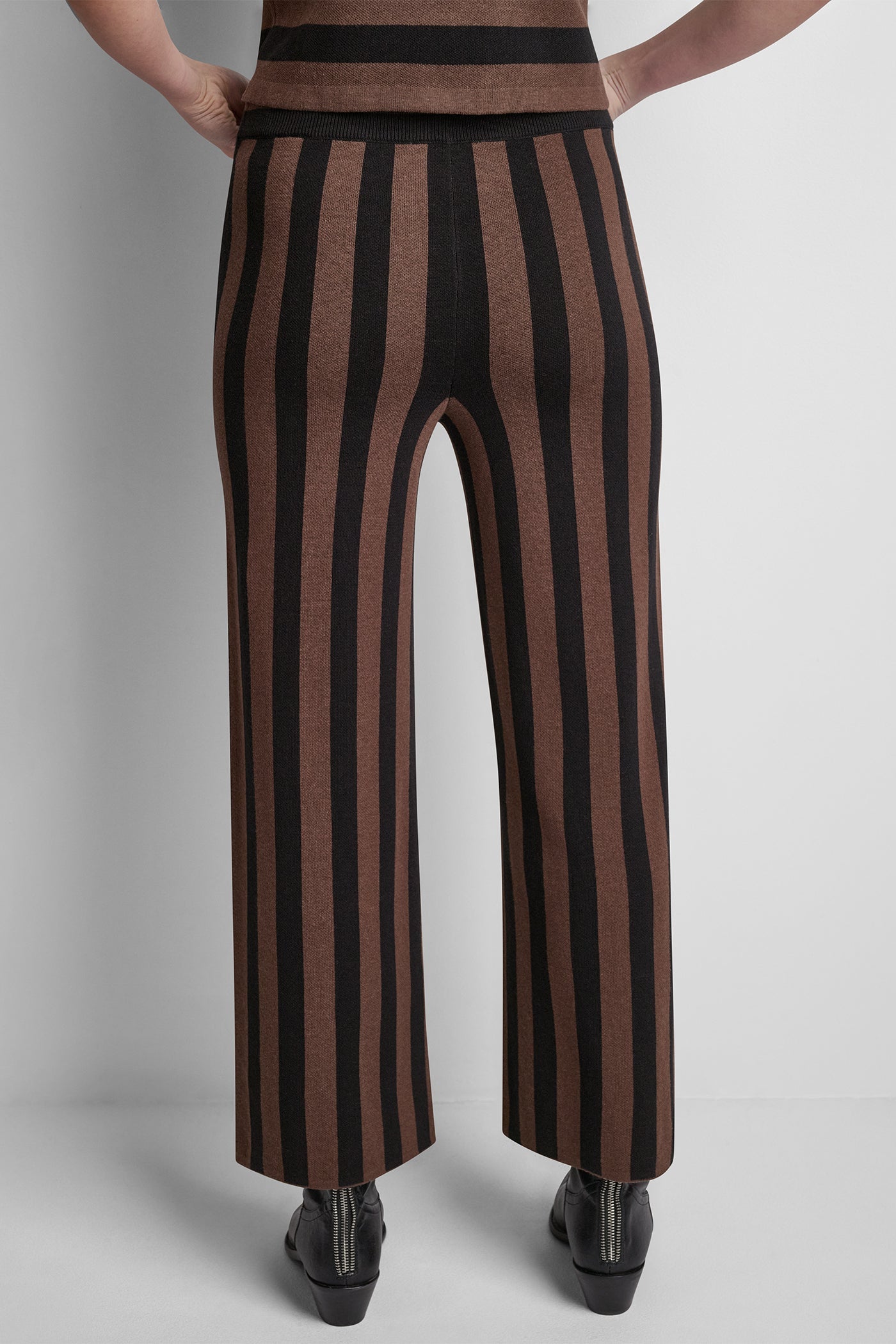 HIGH-RISE STRIPED PULL-ON FLARE PANT