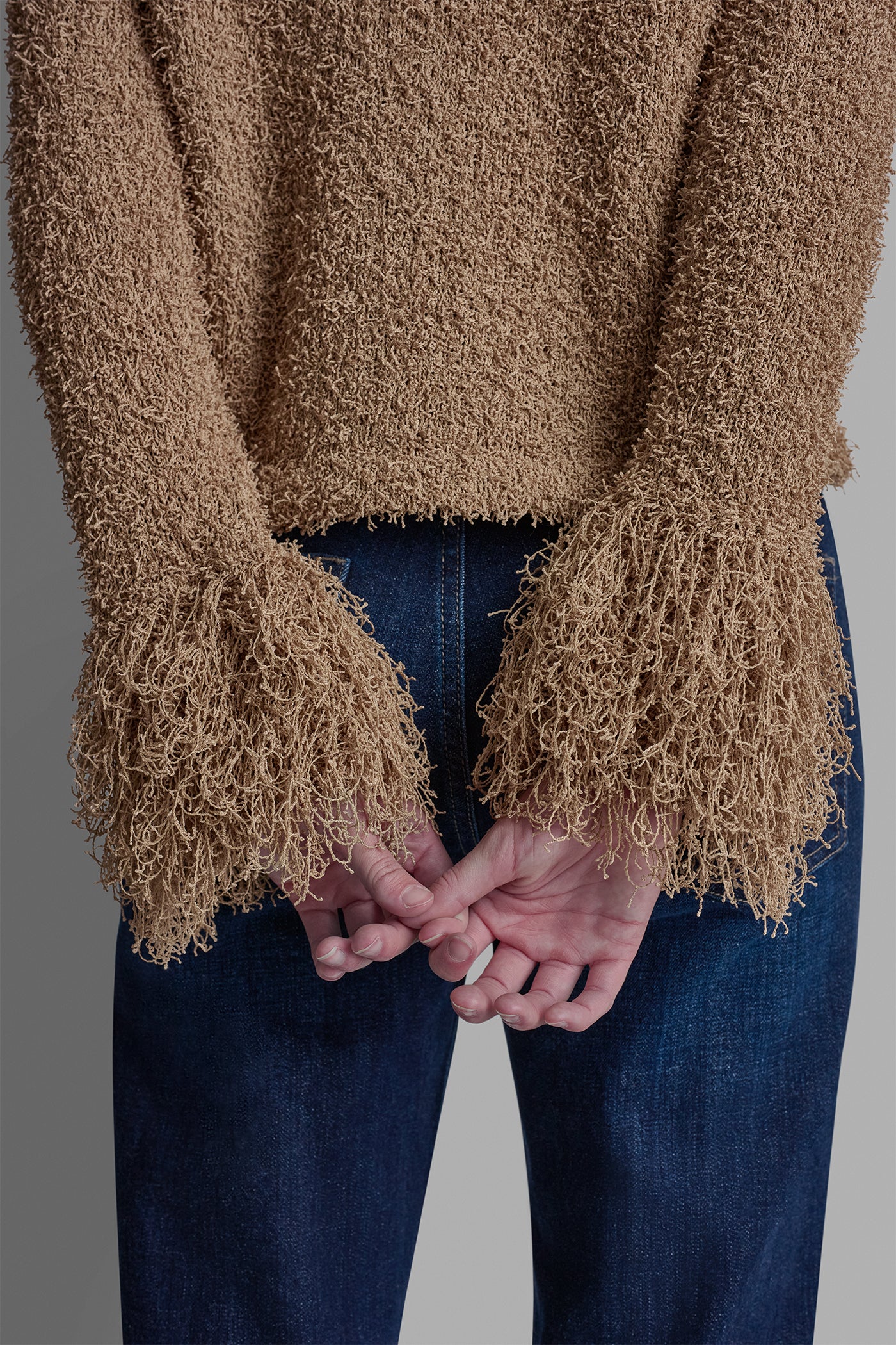 LONG SLEEVE FRINGE CARDIGAN