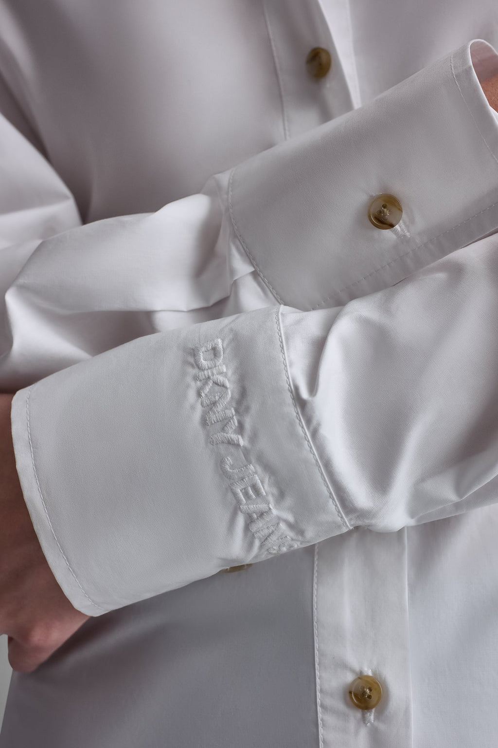 POPLIN CUTOUT TIE BACK SHIRT