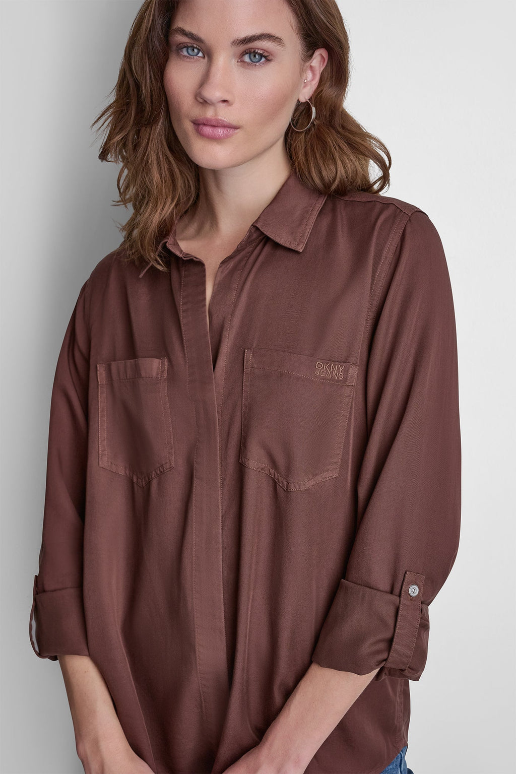 GARMENT DYE SPLIT BACK SHIRT