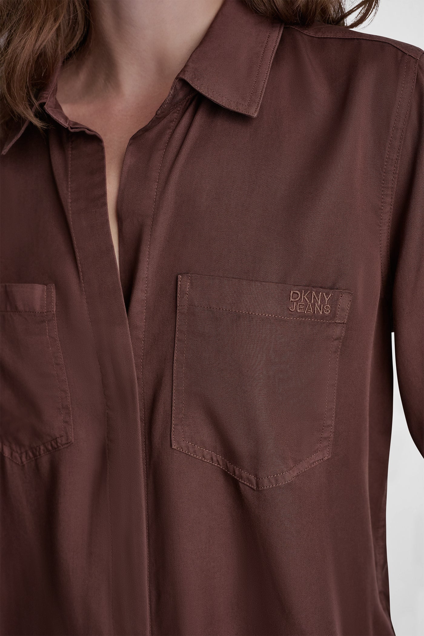 GARMENT DYE SPLIT BACK SHIRT