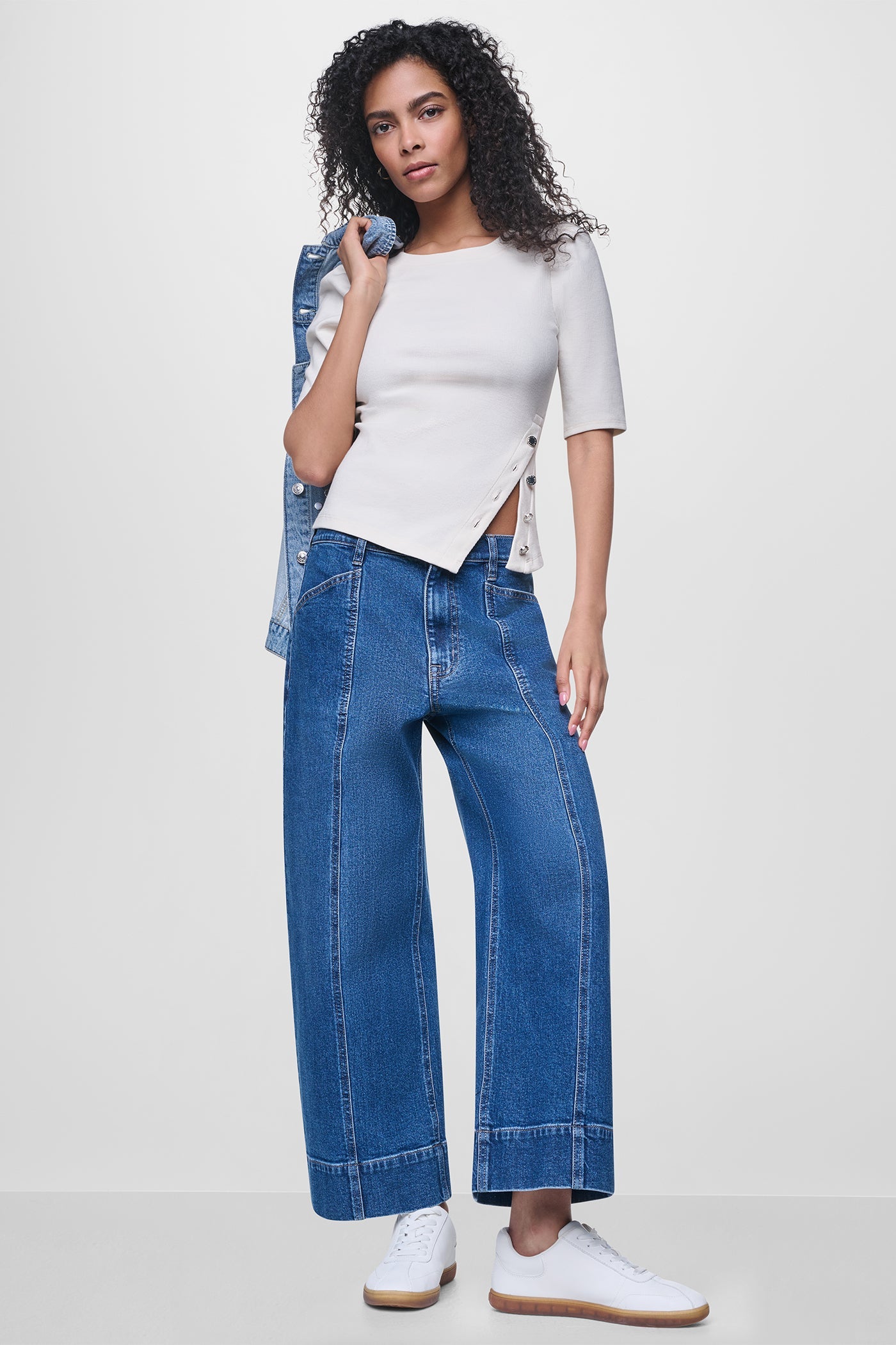 PUFF SLEEVE ASYMMETRIC TOP