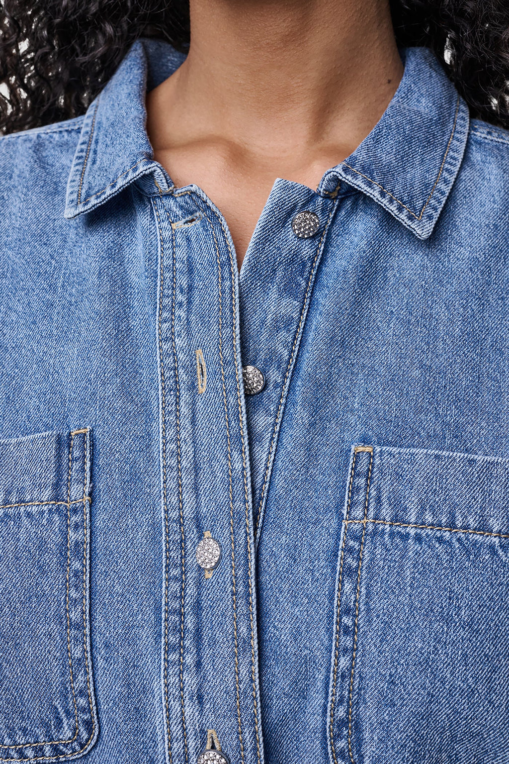 DENIM BUTTON-FRONT SHIRT DRESS