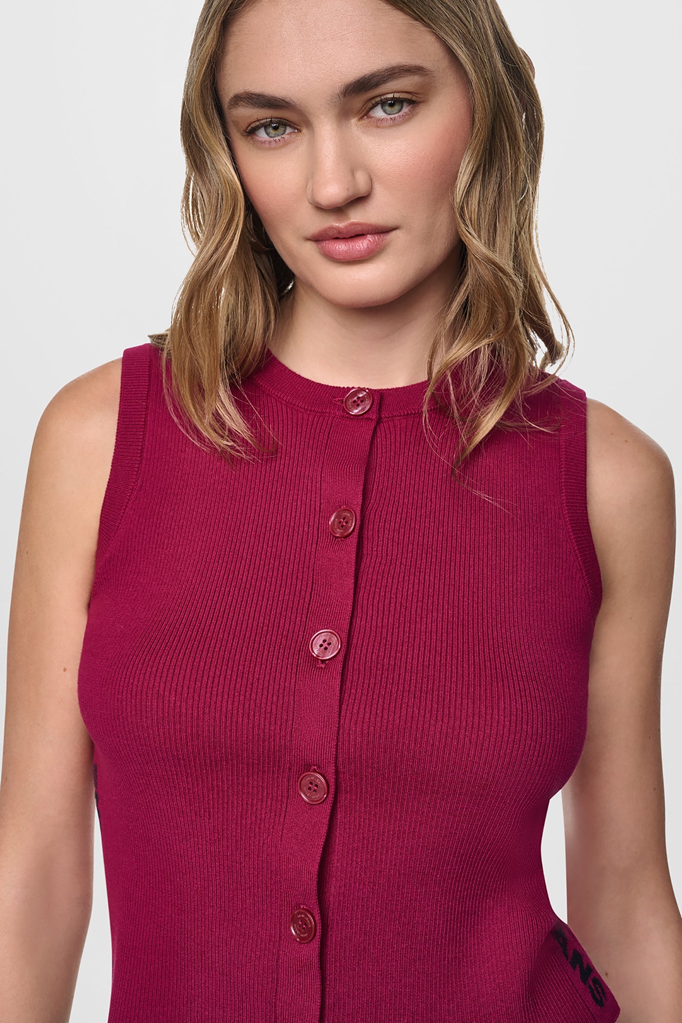 CROPPED SLEEVELESS LOGO TRIM SWEATER