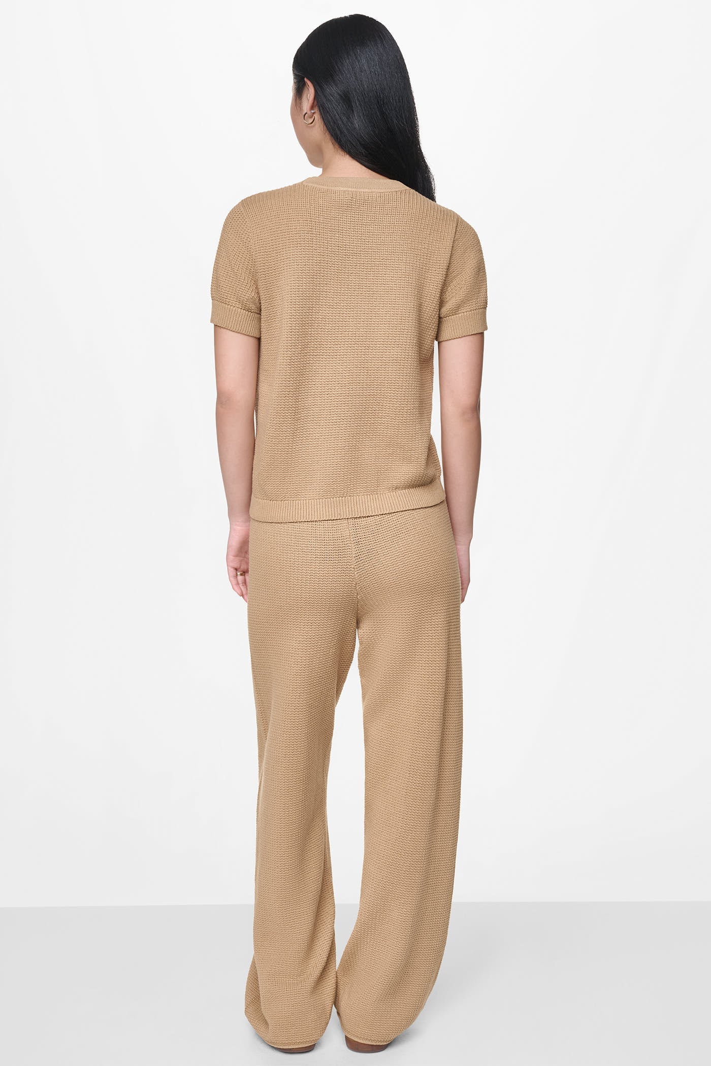 SHORT SLEEVE TUCK STITCH SWEATER