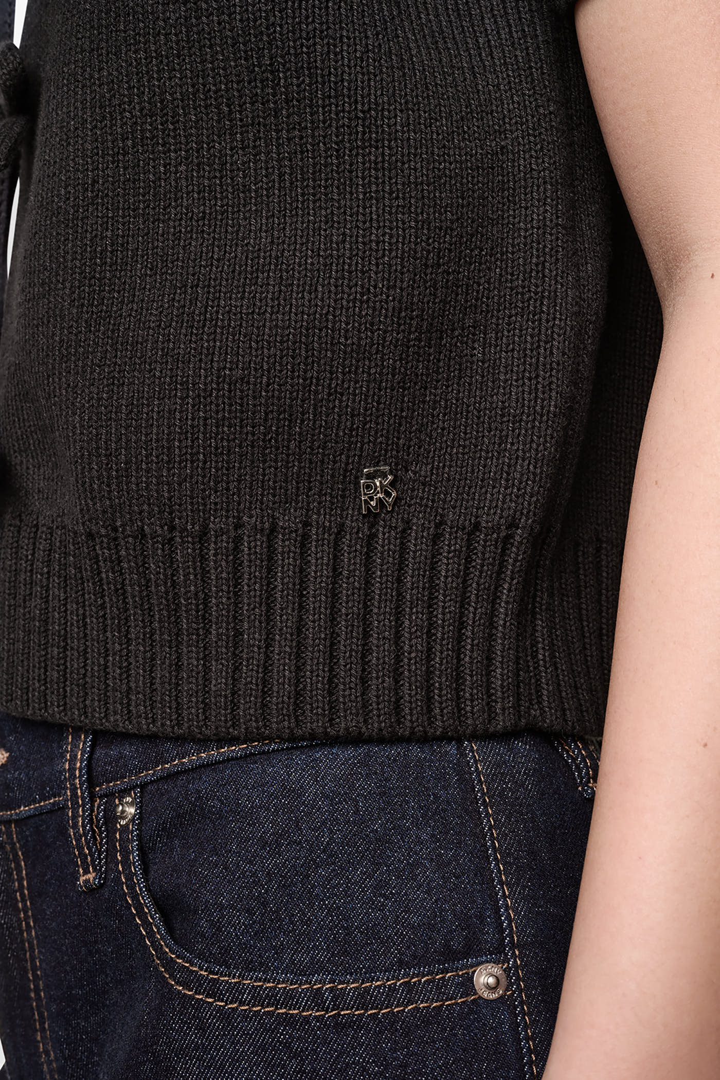 SHORT SLEEVE TIE FRONT POLO SWEATER