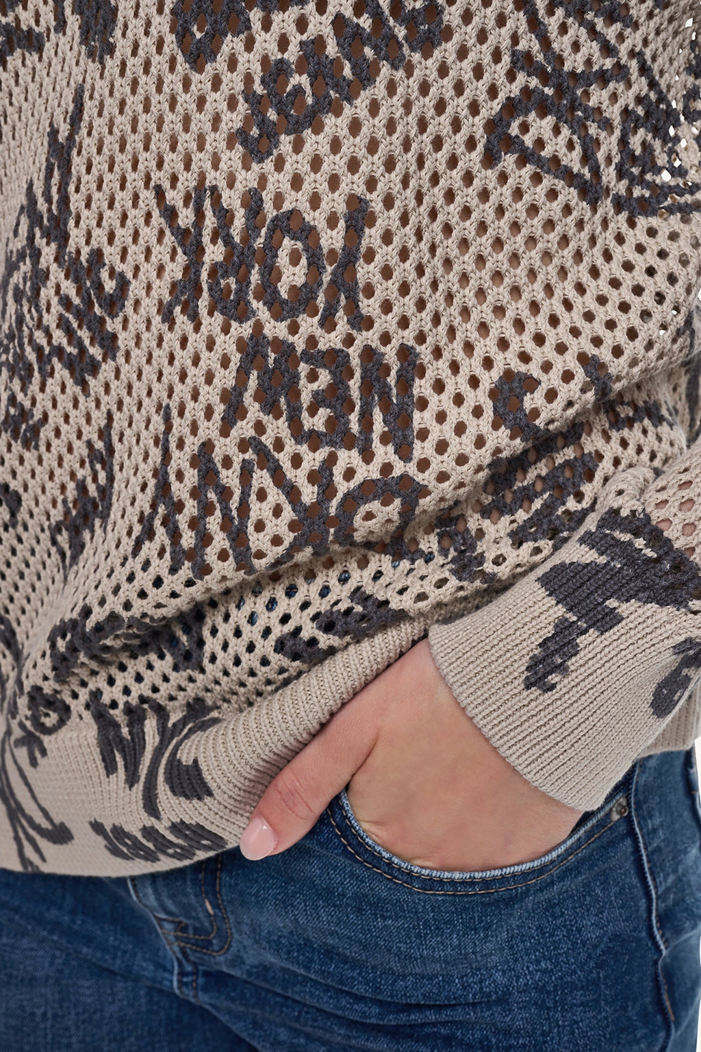 OPEN STITCH SWEATER WITH GRAFFITI LOGO