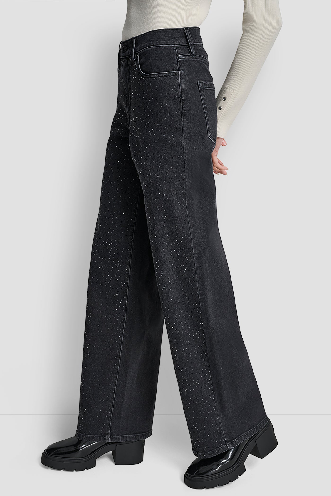 HIGH-RISE WIDE LEG WITH RHINESTONE EMBELLISHMENT