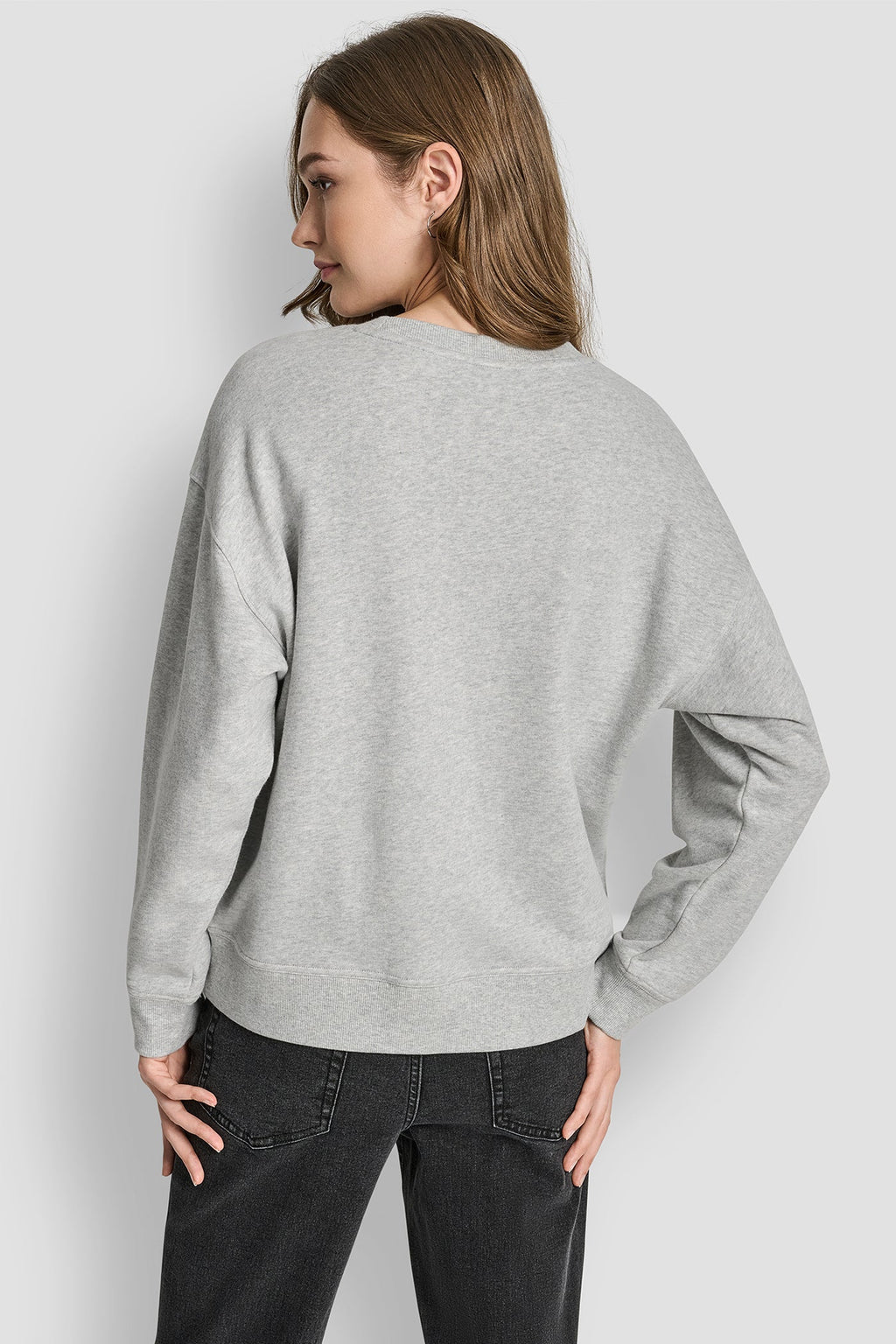 DKNY JEANS CHAINSTITCH OUTLINE LOGO CREW NECK SWEATSHIRT