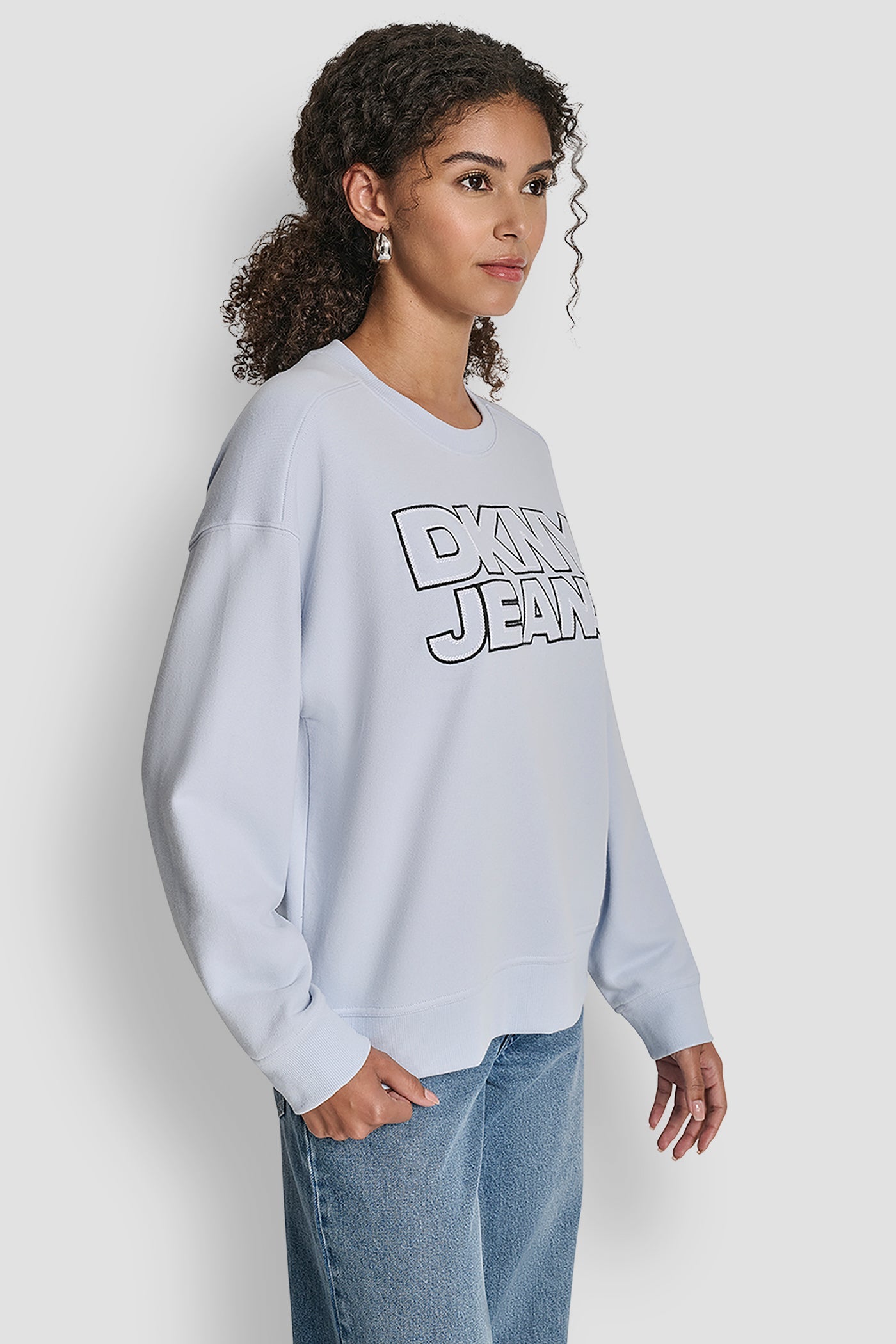 DKNY JEANS CHAINSTITCH OUTLINE LOGO SWEATSHIRT
