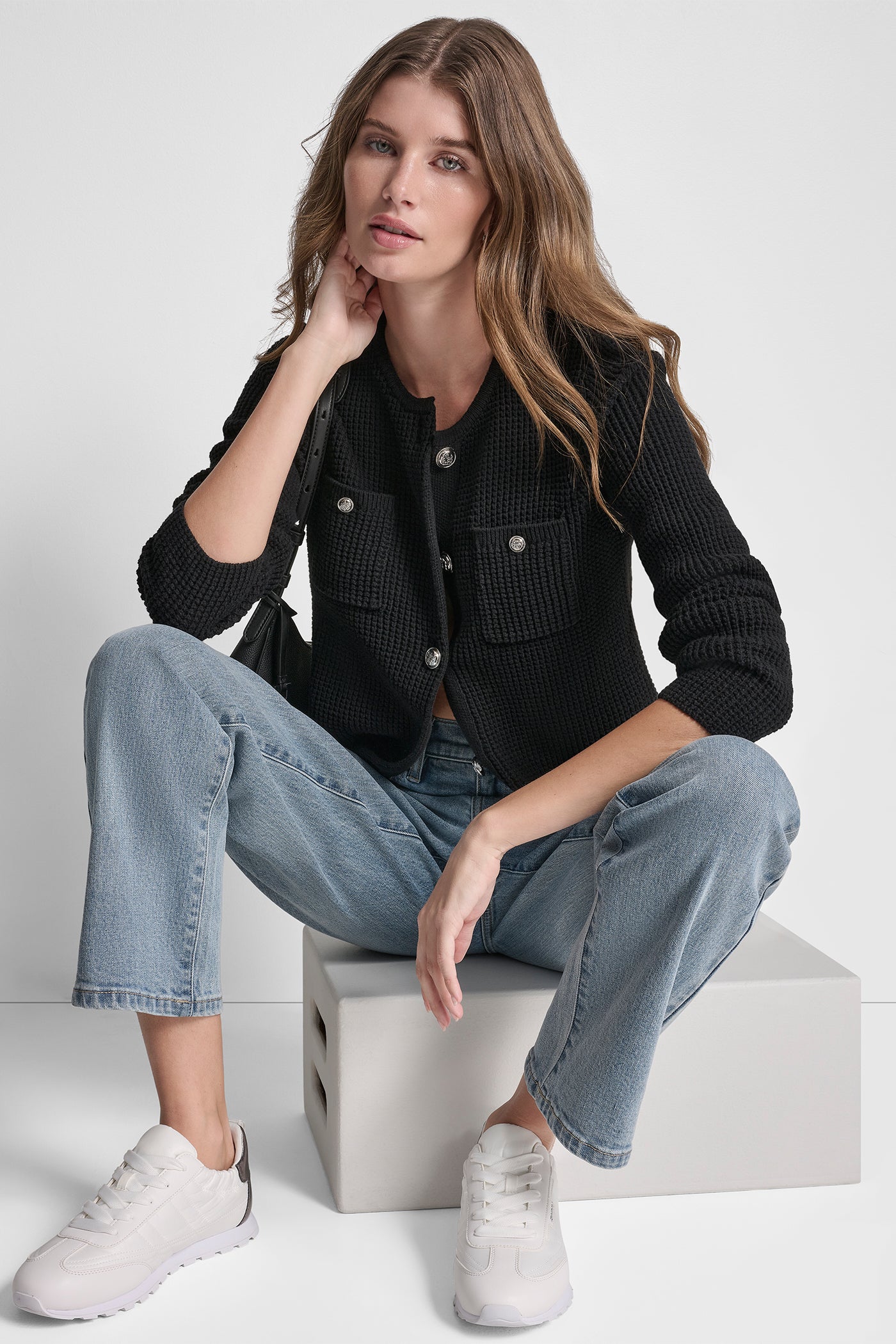 TUCK STITCH CREW NECK CARDIGAN