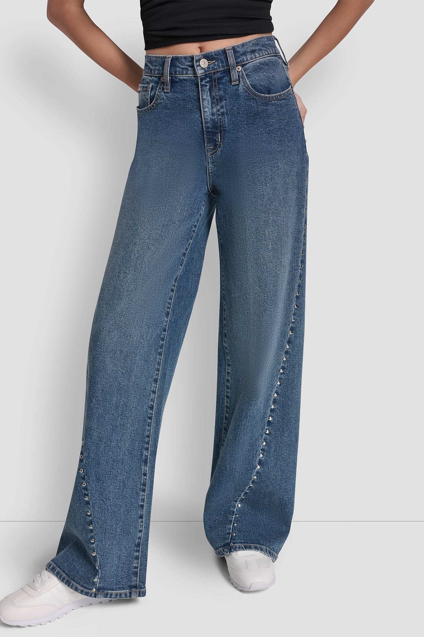 HIGH-RISE MODERN WIDE LEG