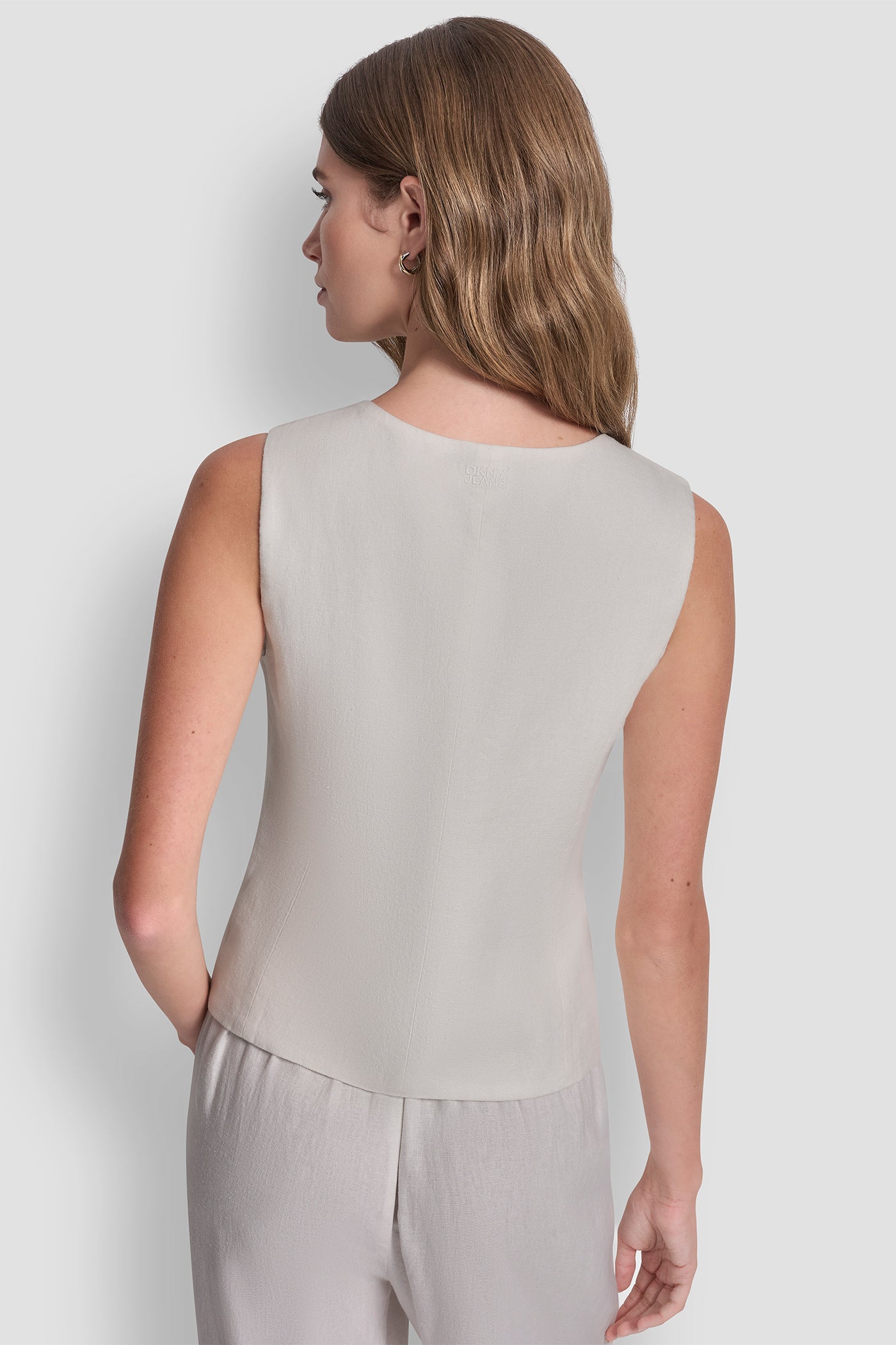 LINEN BUTTON-FRONT VEST