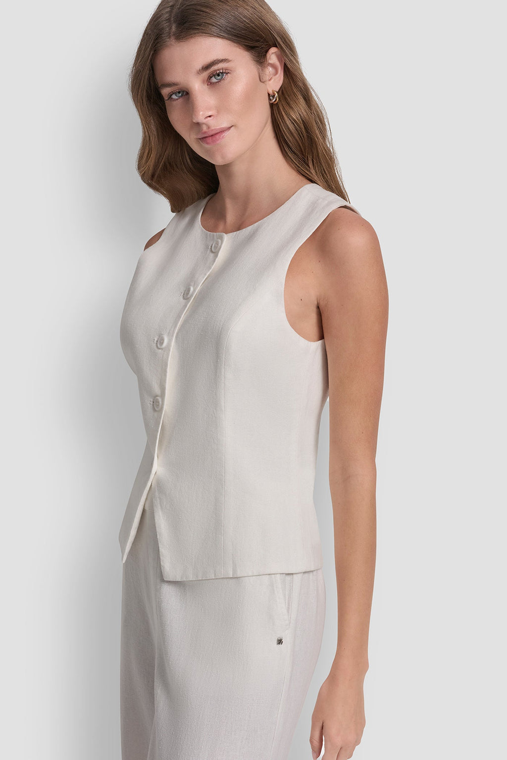 LINEN BUTTON-FRONT VEST