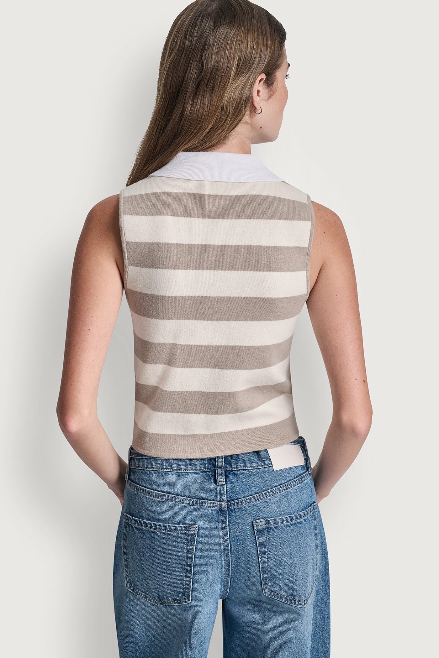 STRIPED SLEEVELESS POLO SWEATER
