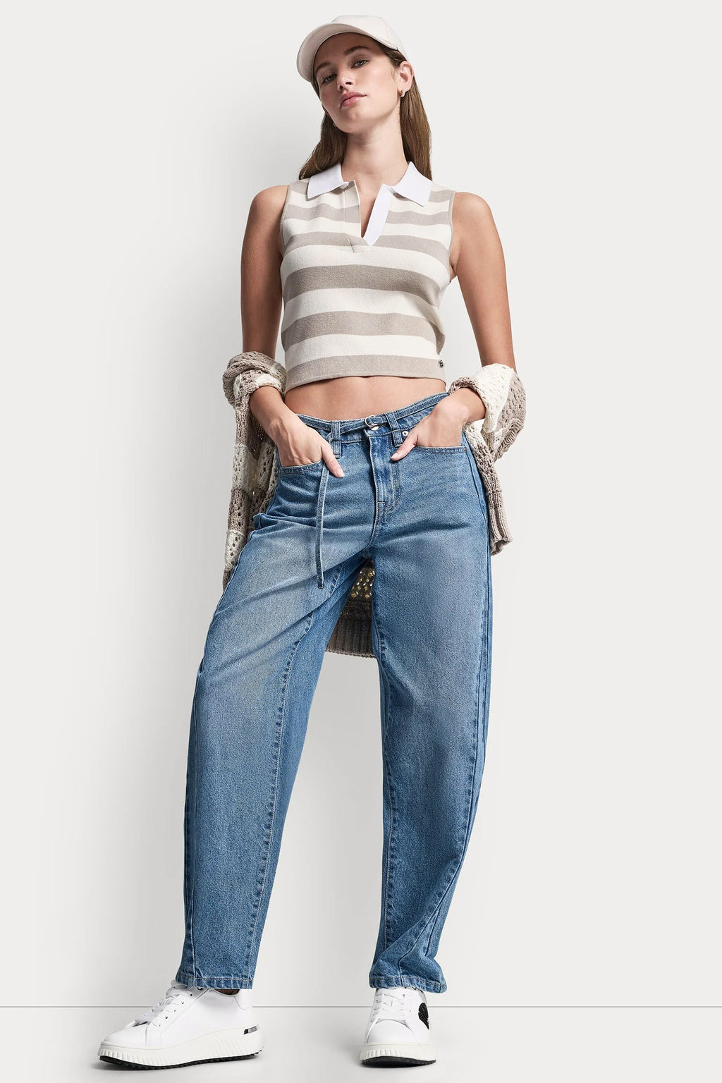 STRIPED SLEEVELESS POLO SWEATER