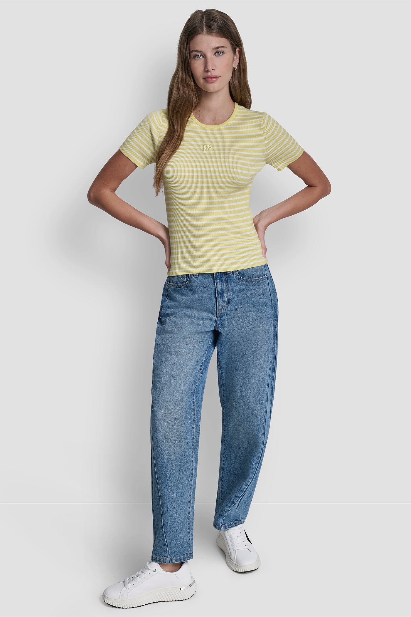 CREW NECK STRIPED TEE