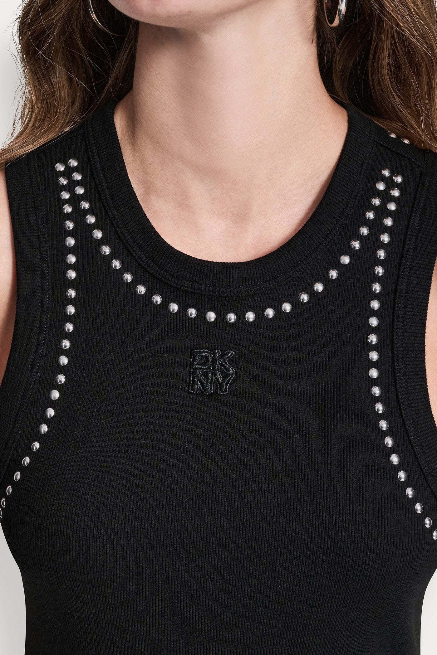 DOME STUDS TANK