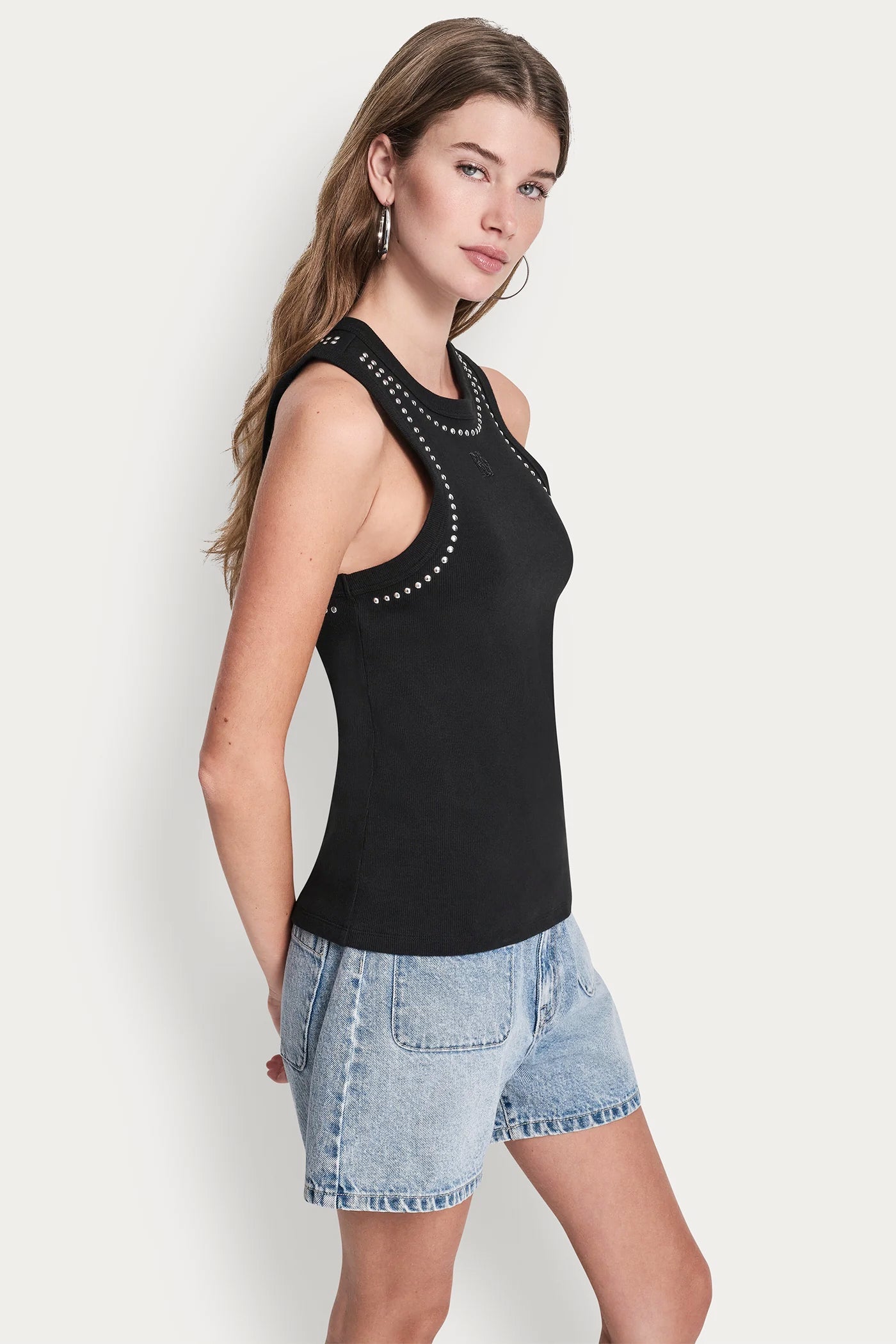 DOME STUDS TANK