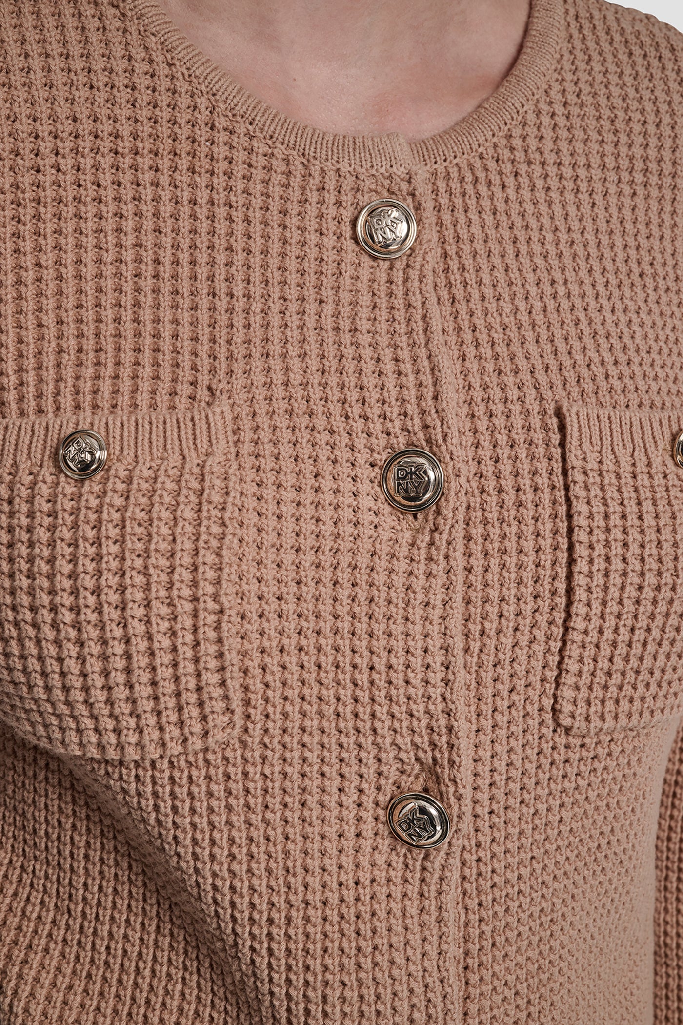 TUCK STITCH CREW NECK CARDIGAN