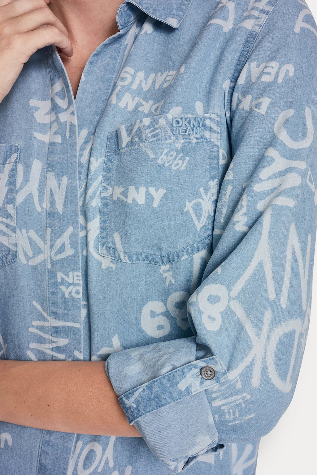 GARMENT DYE SPLIT BACK SHIRT