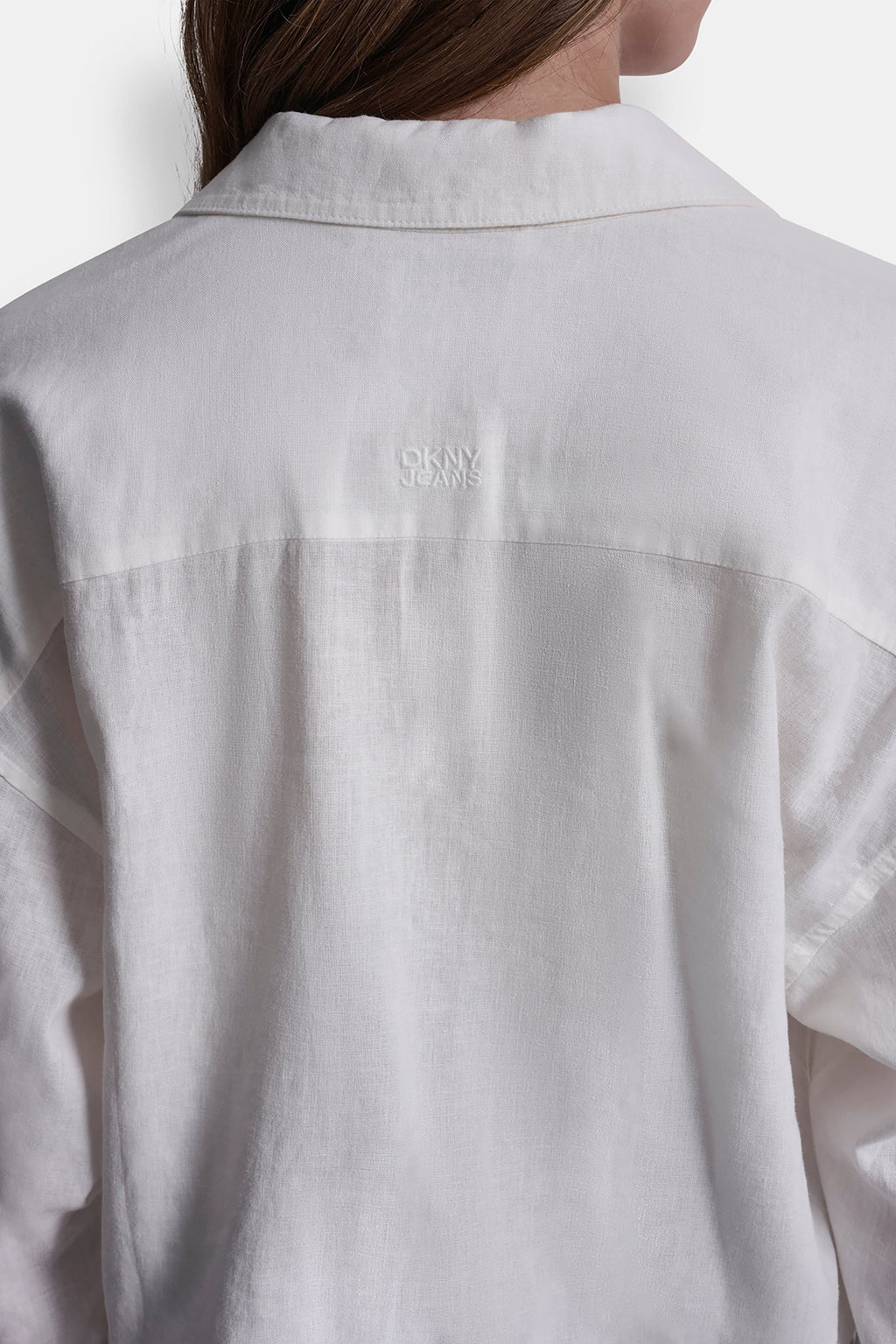 LINEN-BLEND V-NECK SHIRT