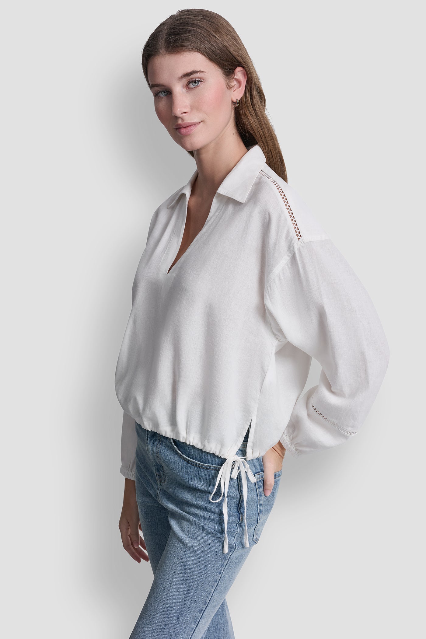 LINEN-BLEND V-NECK SHIRT