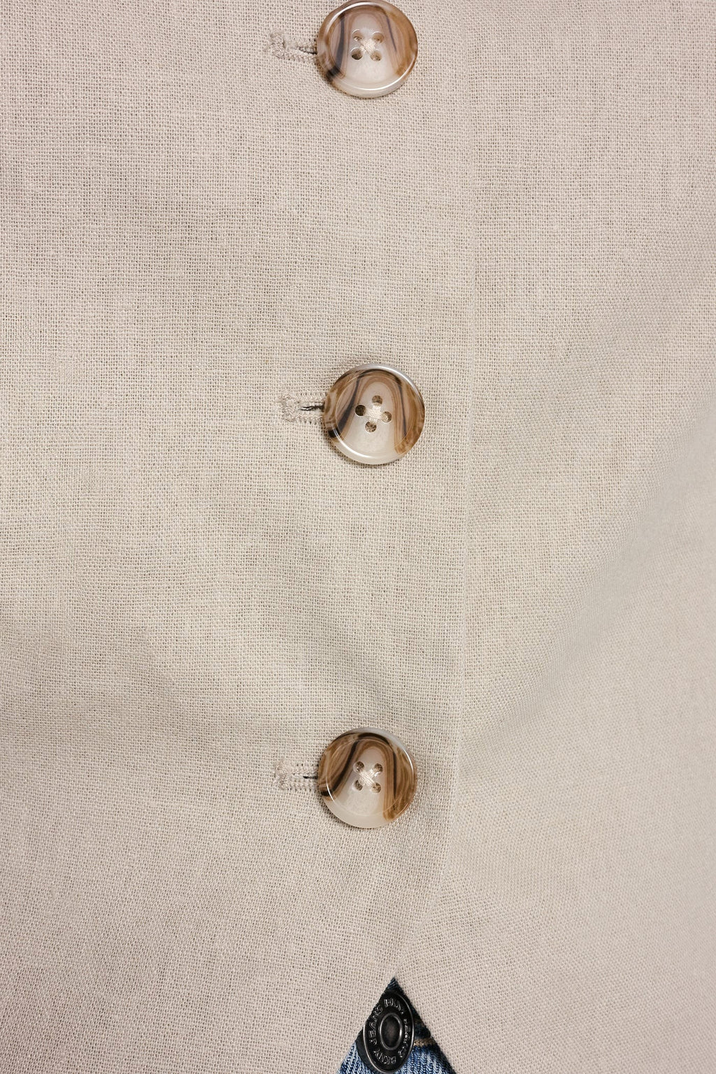 LINEN BUTTON-FRONT VEST
